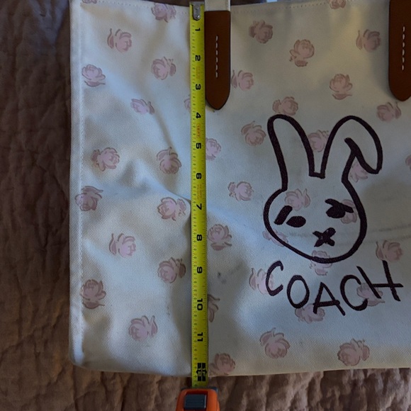 Coach Cream Tote with Brown Accents - Picture 9 of 9